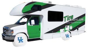 University of Kentucky RV Tire Shade Cover Front