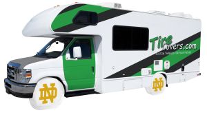 University of Notre Dame ND RV Tire Shade Cover White Vinyl Front